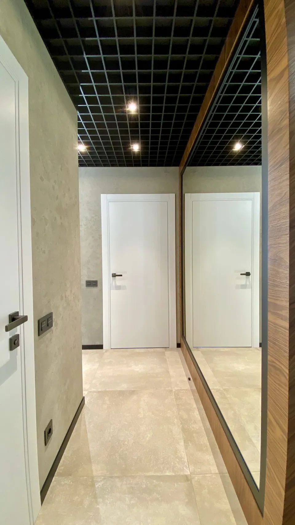 Vorraumdesign, Madrid