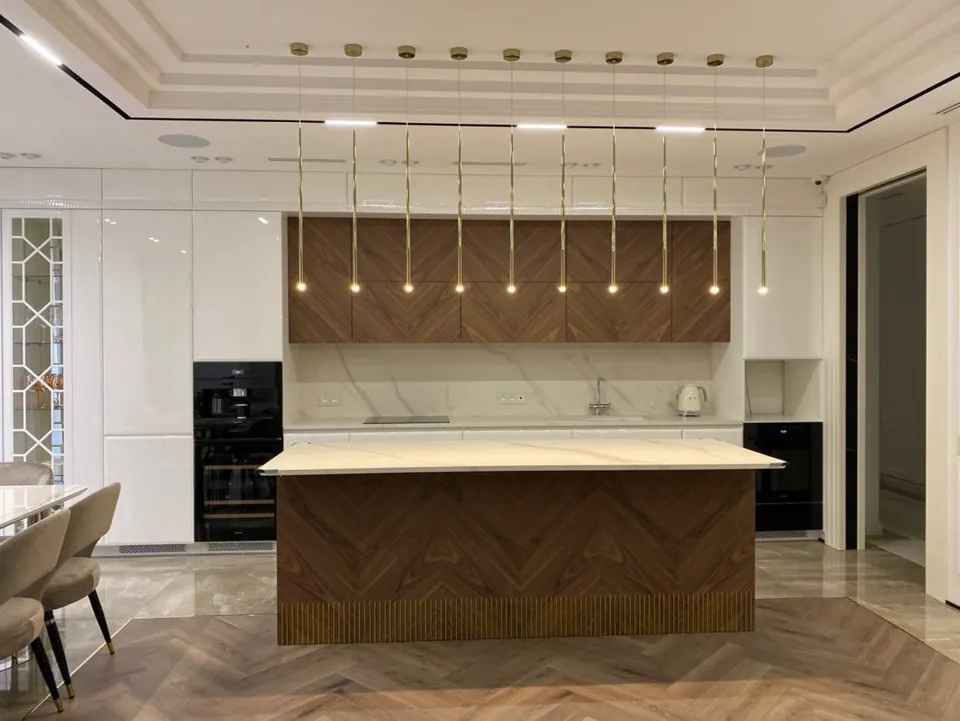 Obývačka s kuchyňou — byt v Londýne, 120 m²
