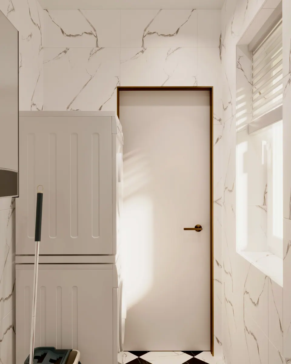 Gang, modernes Interieur eines Einfamilienhauses, Bratislava, Slowakei